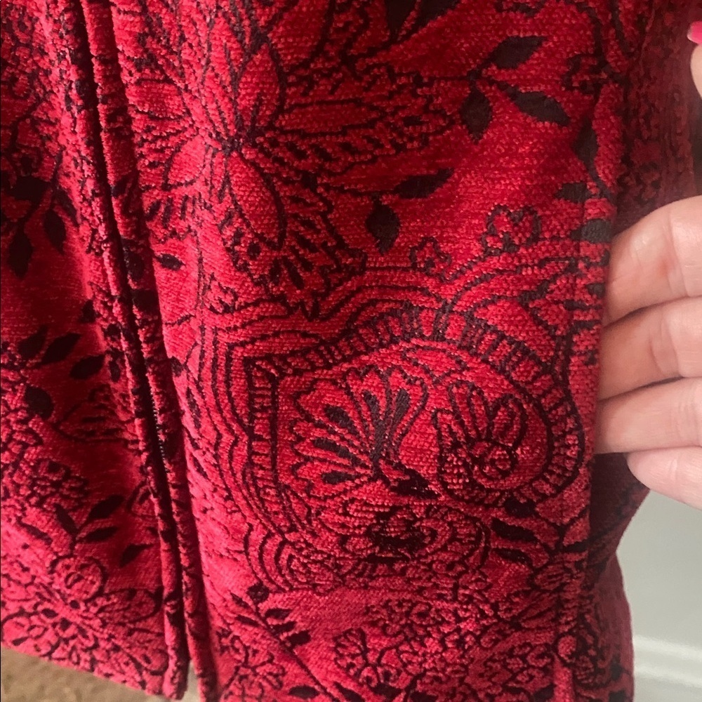 CJ Banks Women’s Deep Red & Black Tapestry Jacket Sz 1X - Picture 4 of 12